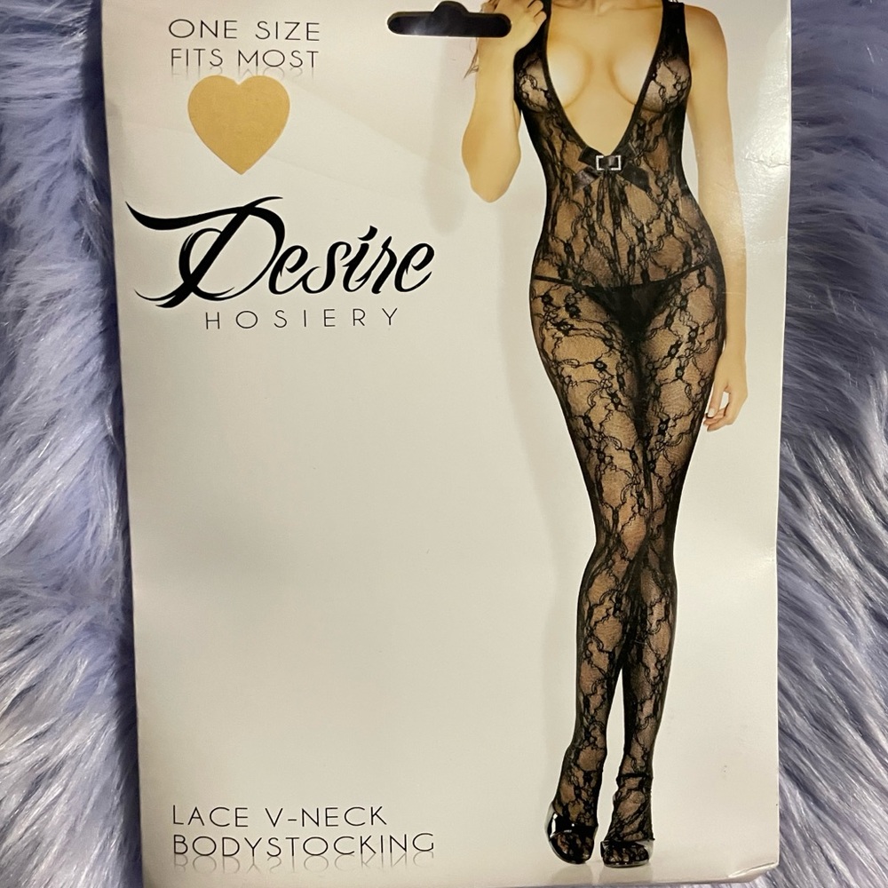 LACE V-NECK BODYSTOCKING WITH OPEN CROTCH